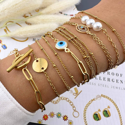 Seren by Viora - 18K Gold Plated Stainless Steel Bracelet